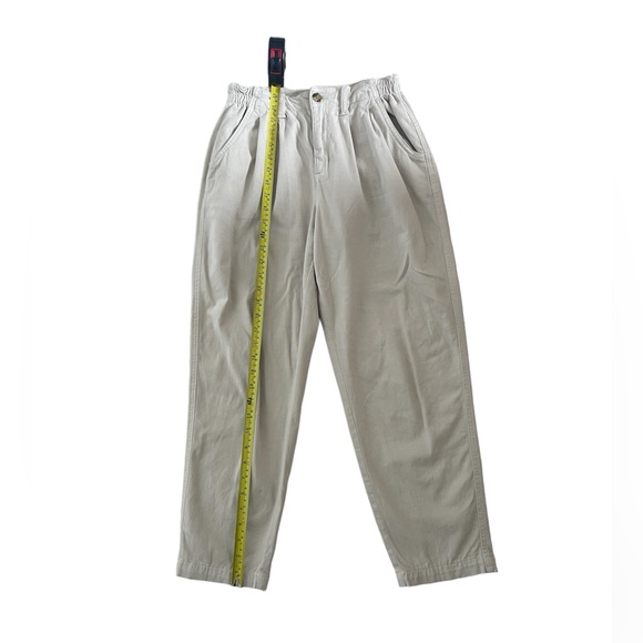 American Eagle Outfitters Mom Jeans - Picture 5 of 5